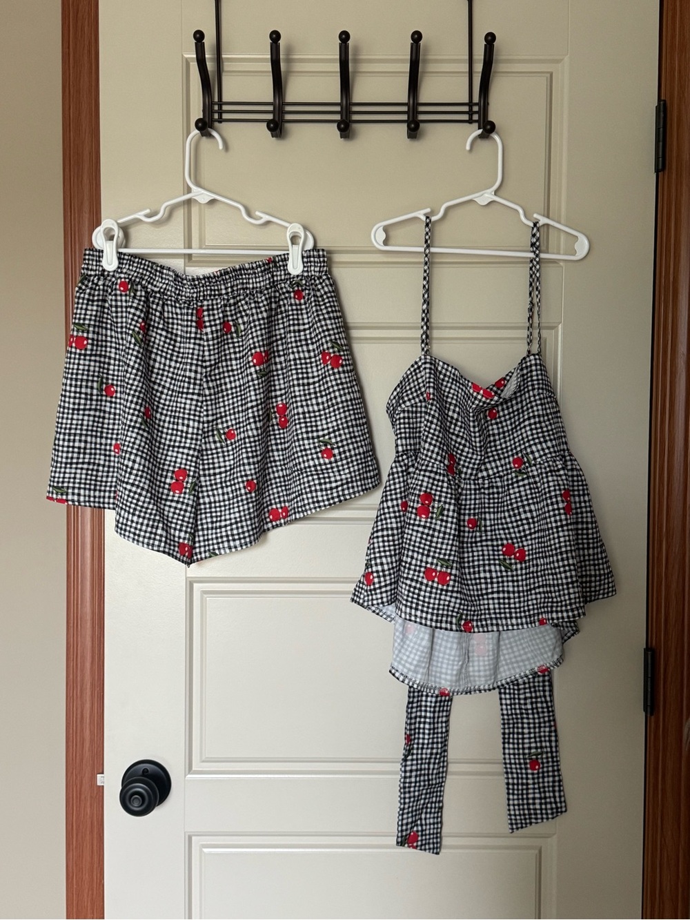 SHEIN Black & White Gingham Cherry Print Tank Top Set